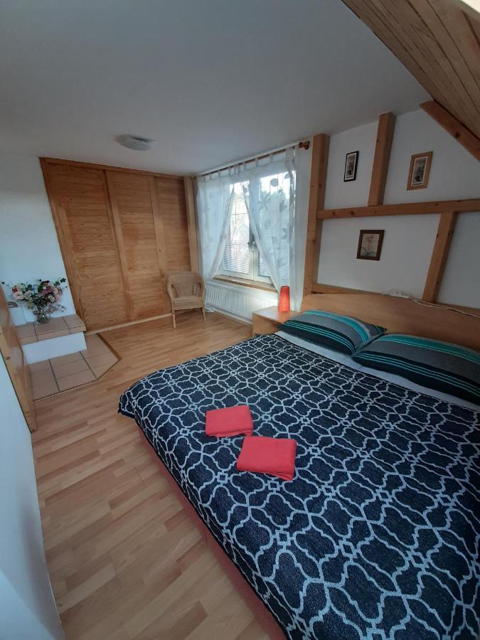 Apartmány pod Hradem Holstejn Exteriér fotografie